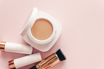 Face powder and brush,make up,flat layot