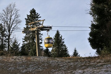 Blick auf die Seilbahn am Belchen im Schwarzwald
