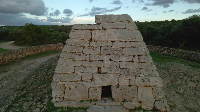 Naveta des tudons