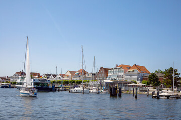 Fototapeta na wymiar Hafen von Travemünde an der Ostsee