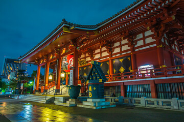 東京都　夜の浅草・雷門