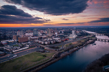 Fototapeta premium Epic Sunset in New Brunswick New Jersey 