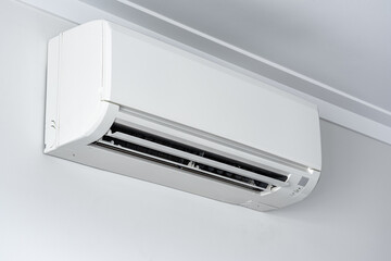 Wall mounted air conditioner unit