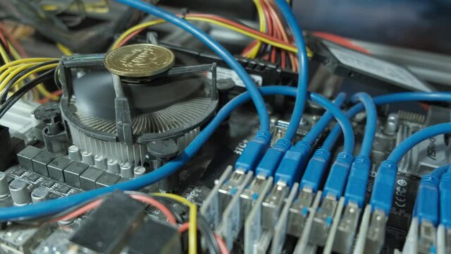 Graphic cards with motherboard Ehtereum Crypto mining rig