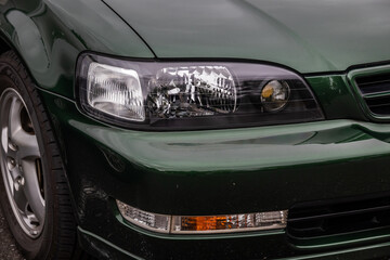 古い自動車のヘッドライト　Headlight of the old car