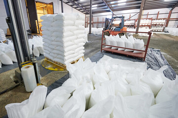 Fototapeta na wymiar Packing cargo in warehouse