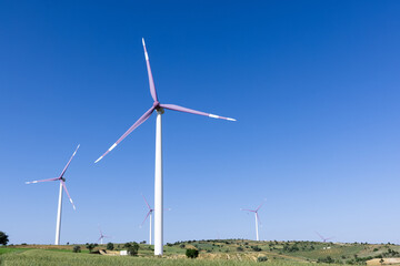Wind farm and wind turbines
