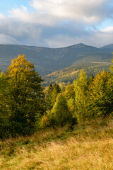 Pogórska miejscowość - Jagniątków.