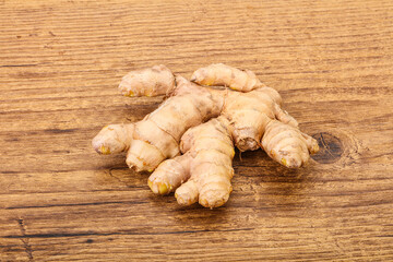 Natural organic raw ginger root