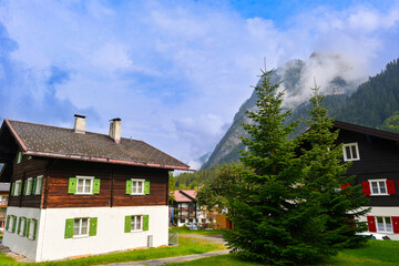 Fototapeta na wymiar Gemeinde Brand im Brandnertal in Vorarlberg - Österreich