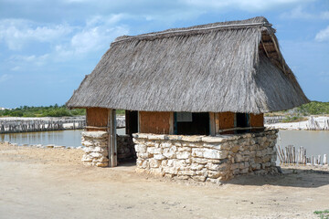 Fototapeta na wymiar A small hut near lakes in Mexico