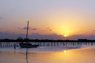 Fototapeta na wymiar Sunset over Caribbean Sea in Belize