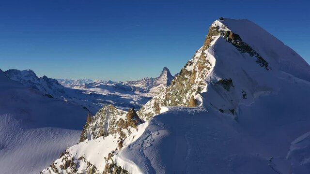 Allalinhorn Images – Browse 1,047 Stock Photos, Vectors, and Video ...