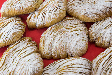 Le sfogliatelle, dolce natalizio Abruzzese