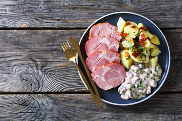 Judd mat gaardebounen, pork neck with broad beans