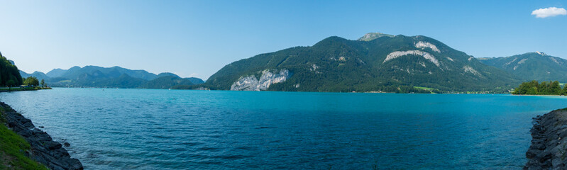 Wolfgangsee, Salzkammergut, Österreich zu Sonnenuntergang im Sommer