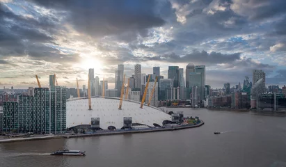 Zelfklevend Fotobehang View from the river Thames over Millennium dome or O2 Arena in London, UK.  © ingusk