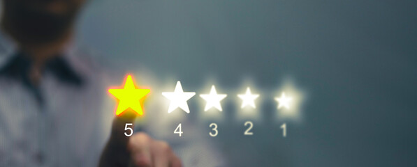 Mฟn review food by choosing excellent stars. Use your finger to select from the floating screen....