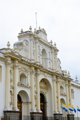 Fototapeta na wymiar catedral de parque central, antigua Guatemala
