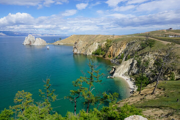 Obraz premium The beautiful coastline of Olkhon Island on Lake Baikal