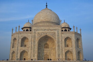 Fototapeta na wymiar Incredible India: Taj Mahal in Agra