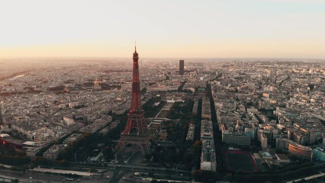 Paris Torre Eiffel vista de drone