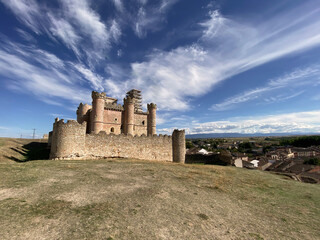 Fototapeta na wymiar Castillo de Turegan, Castilla y León, España.