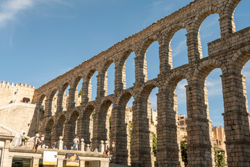 Vista del acueducto de Segovia, España