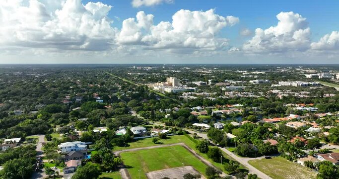 Aerial footage Boca Raton Regional Hospital 4k