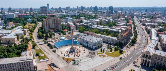 Foto op Canvas Aerial view of the Kyiv city. Beautiful streets near the city center. Panoramic view of Kyiv. © ingusk