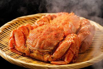 茹でた毛蟹　Boiled horsehair crab