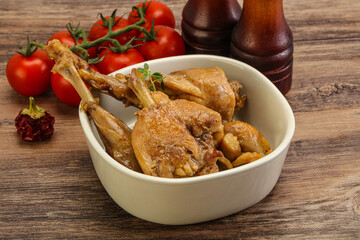 Rabbit stew in spicy sauce