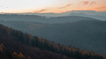 Pasmo Karkonoszy - sudety zachodnie. © Radek