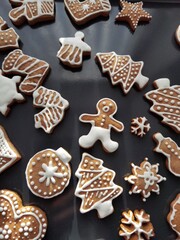 Obraz na płótnie Canvas christmas gingerbread cookies
