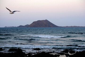 Fototapeta na wymiar View of Lobos Island from Fuerteventura, Canary Islands.