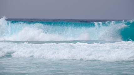 Fototapeta premium View of the big blue wave.
