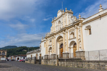 San Francisco el Grande Church in Antigua, Guatemala - obrazy, fototapety, plakaty