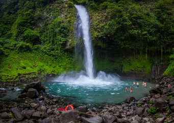 La Fortuna waterfall costa rica