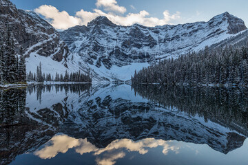Spring thaw at Rawson Lake - Kananaskis, Alberta, Canada - Rocky Mountains