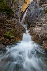 Hamilton Falls in Yoho National Park