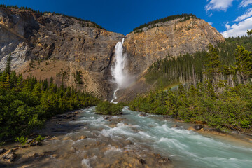 Fototapeta na wymiar Takakkaw Falls of Yoho National Park in Canada
