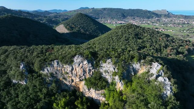 Landscape at Man&aacute;s in the Liendo Valley. Liendo Valley, Monta&ntilde;a Oriental Costera, Cantabrian Sea, Cantabria, Spain, Europe