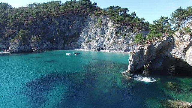 L'&Icirc;le Vierge / Bretagne - France - Drone