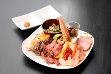 ローストビーフのシャルキュトリ