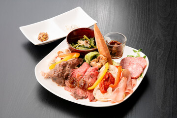 ローストビーフのシャルキュトリ