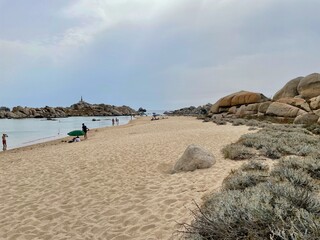 Fototapeta na wymiar Cala Acciarino, most beautiful beach on Lavezzi islands, maritime reserve in Corsica, France.