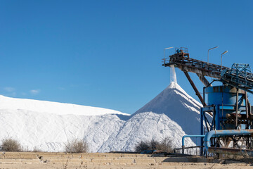 Sea salt production and storage