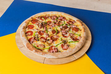 Delicious Contemporary Classic Food Pizza Dish Plate Menu Lunch Dinner Gourmet Dessert Chef Pasta Shrimp Cocktail Drink on Color Background