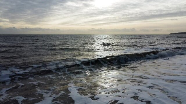 English Channel gentel waves