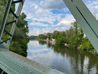 Saale Landschaft bei Halle / Sachsen-Anhalt